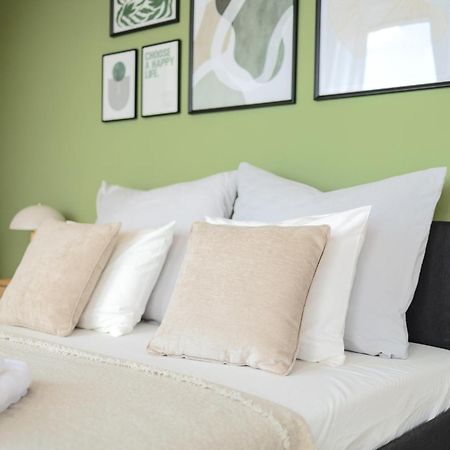 Bright 2Br - 8Th Floor, Balcony, Free Parking - By Gravity Prague Διαμέρισμα Εξωτερικό φωτογραφία