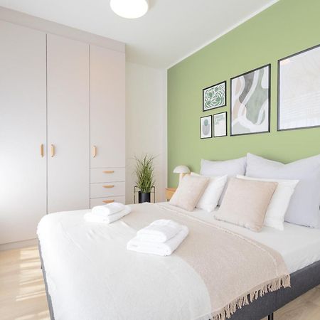 Bright 2Br - 8Th Floor, Balcony, Free Parking - By Gravity Prague Διαμέρισμα Εξωτερικό φωτογραφία