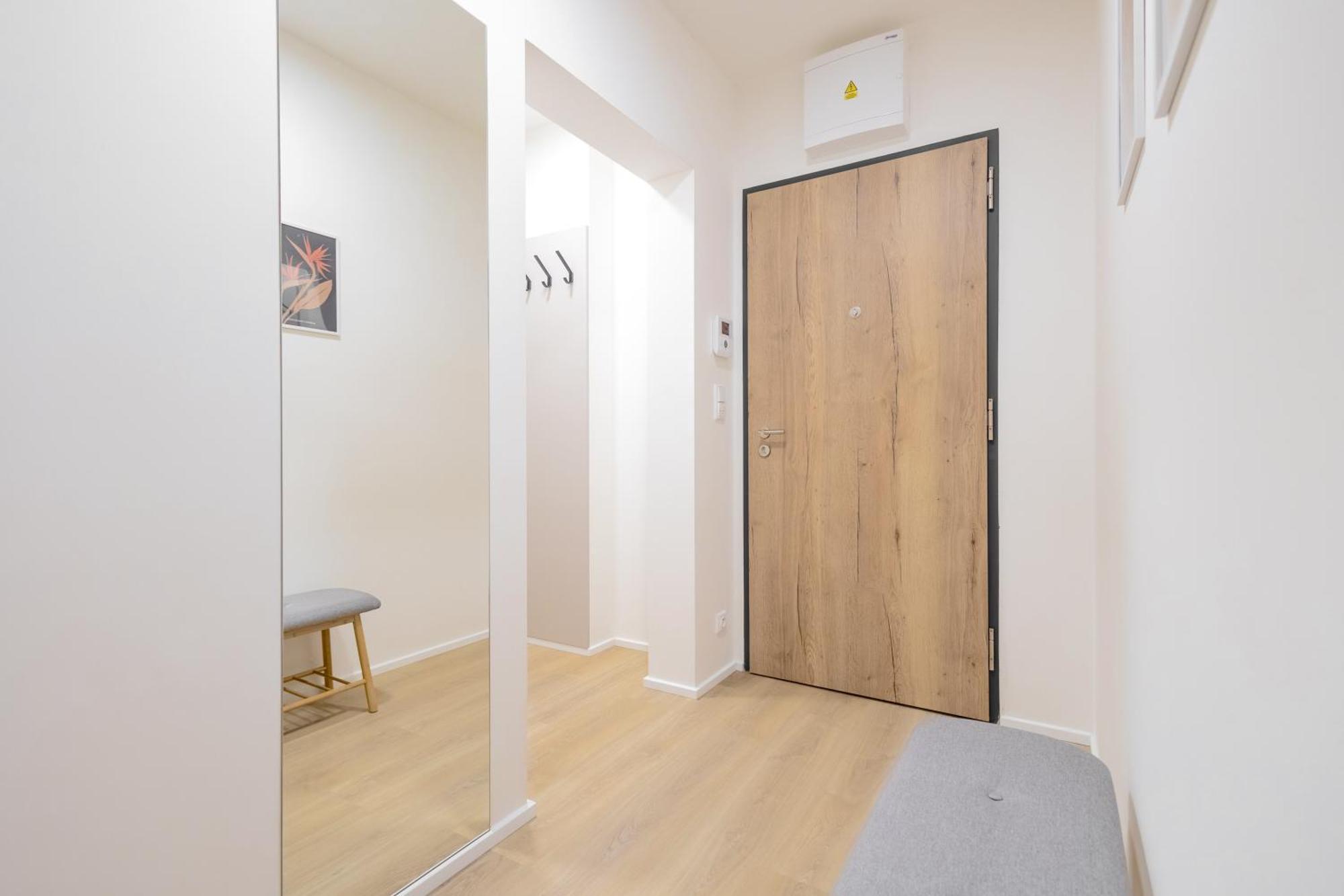 Bright 2Br - 8Th Floor, Balcony, Free Parking - By Gravity Prague Διαμέρισμα Εξωτερικό φωτογραφία