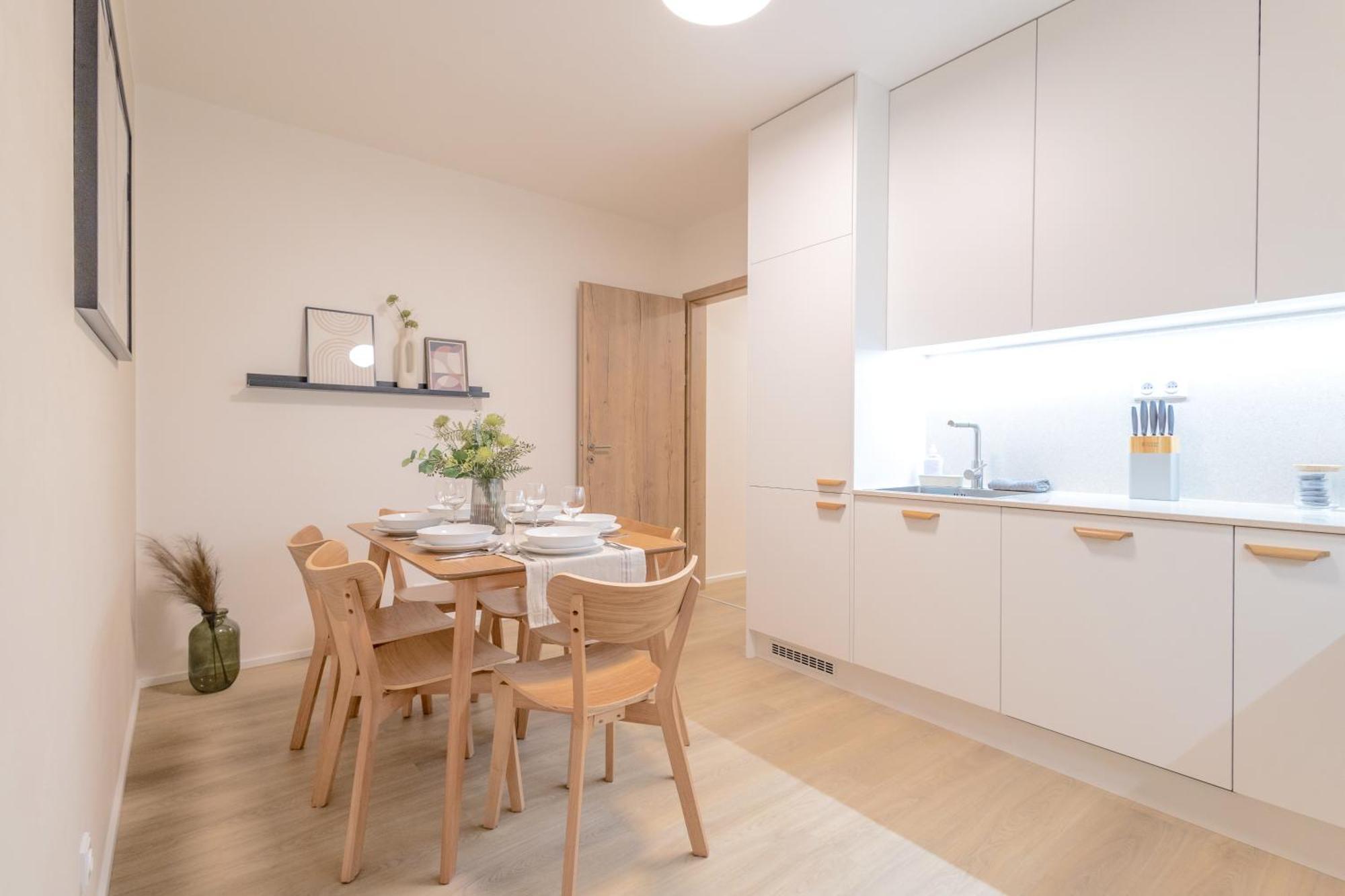 Bright 2Br - 8Th Floor, Balcony, Free Parking - By Gravity Prague Διαμέρισμα Εξωτερικό φωτογραφία