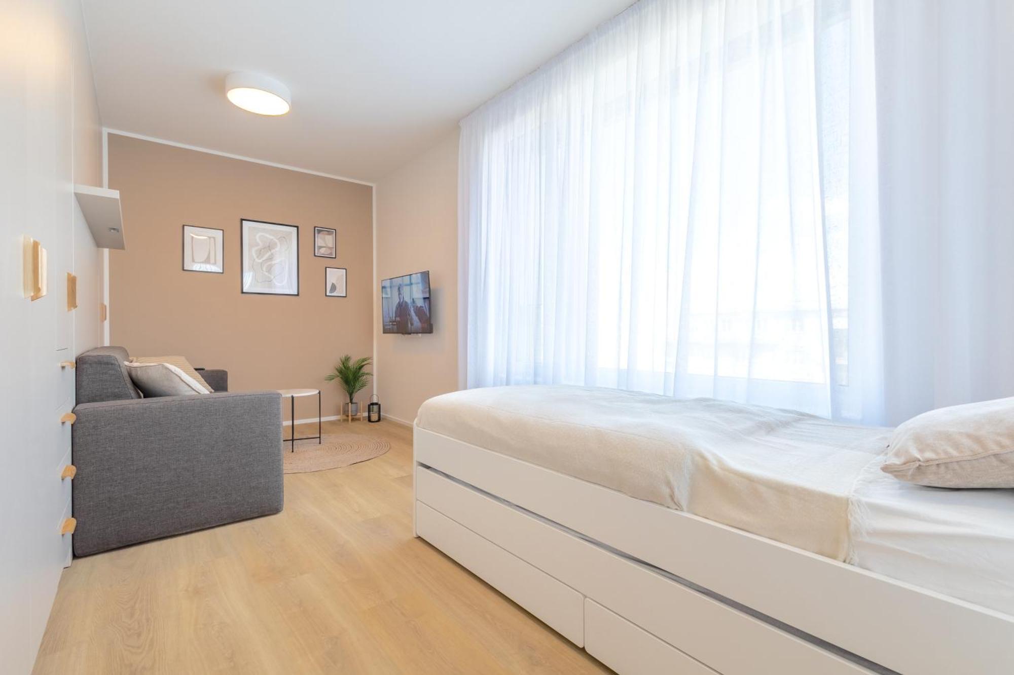 Bright 2Br - 8Th Floor, Balcony, Free Parking - By Gravity Prague Διαμέρισμα Εξωτερικό φωτογραφία
