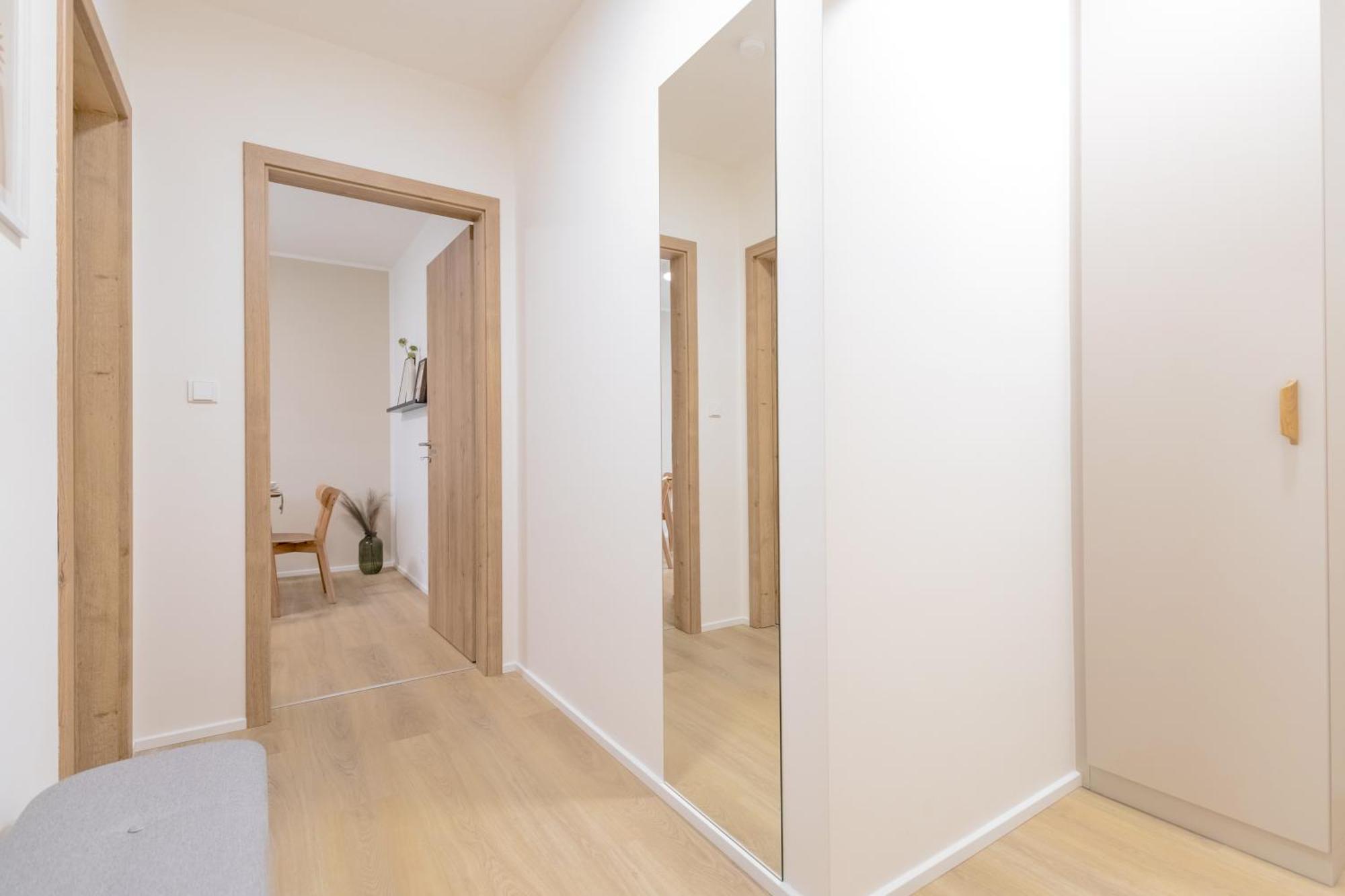 Bright 2Br - 8Th Floor, Balcony, Free Parking - By Gravity Prague Διαμέρισμα Εξωτερικό φωτογραφία