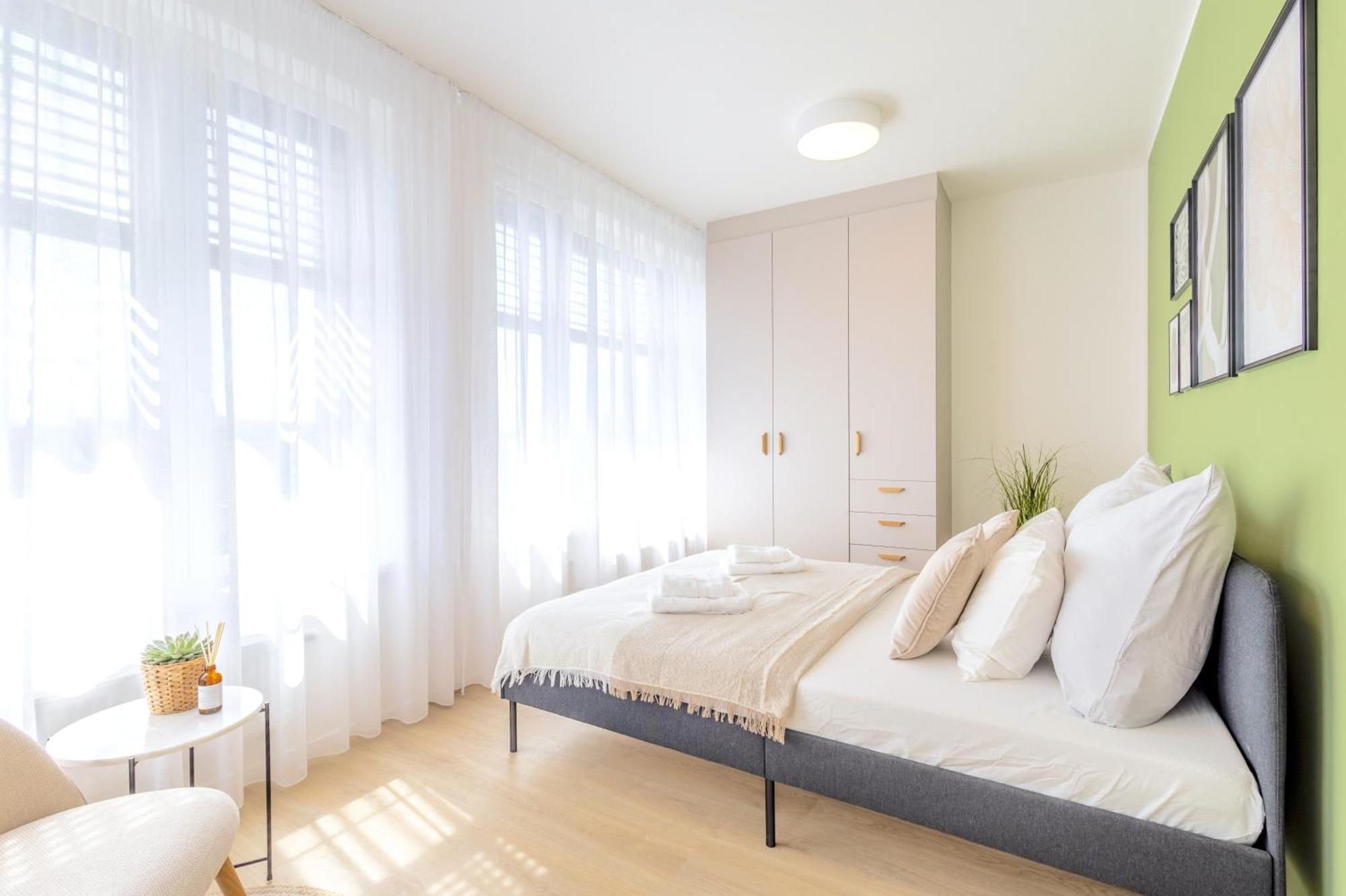 Bright 2Br - 8Th Floor, Balcony, Free Parking - By Gravity Prague Διαμέρισμα Εξωτερικό φωτογραφία