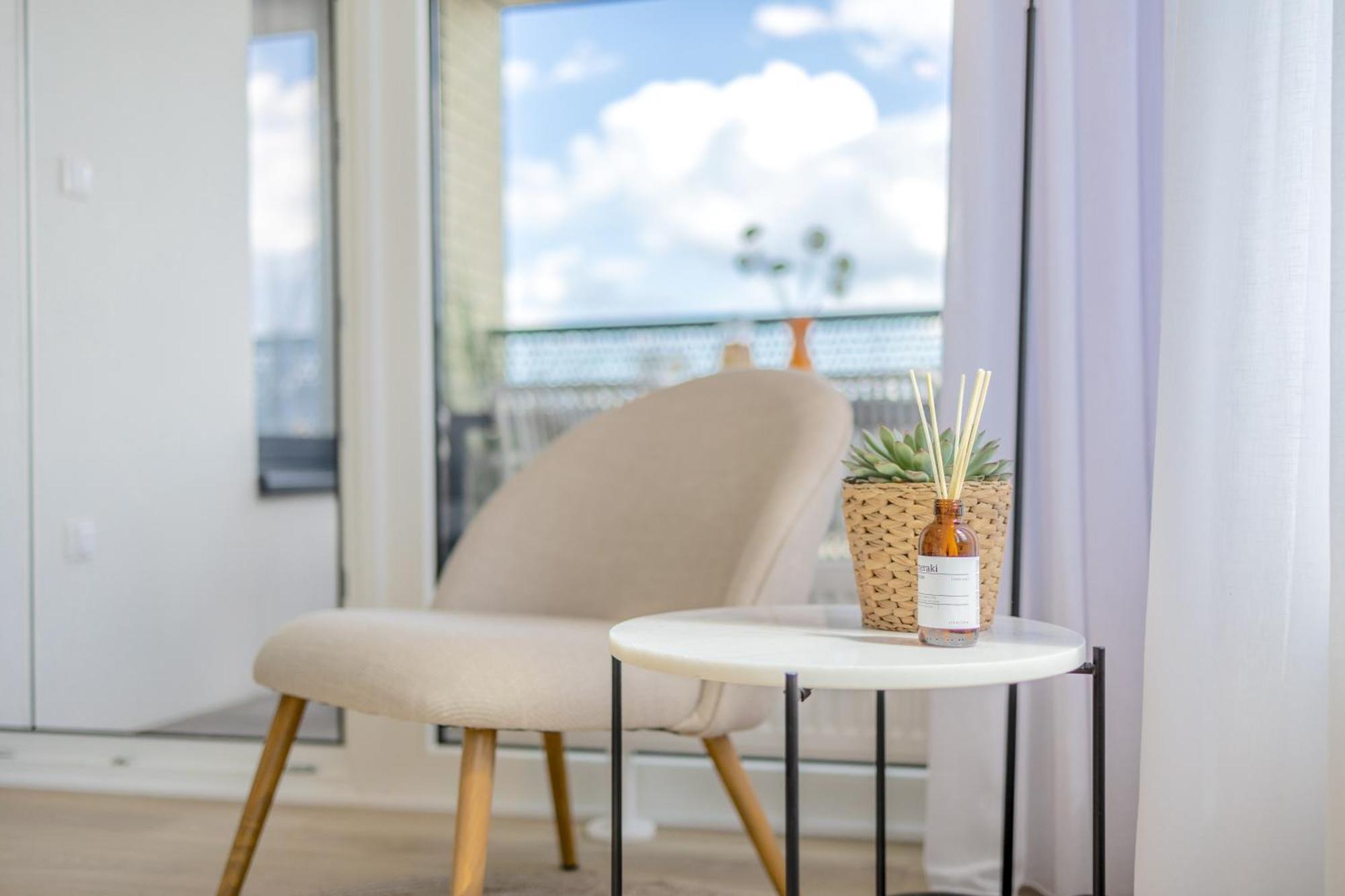 Bright 2Br - 8Th Floor, Balcony, Free Parking - By Gravity Prague Διαμέρισμα Εξωτερικό φωτογραφία