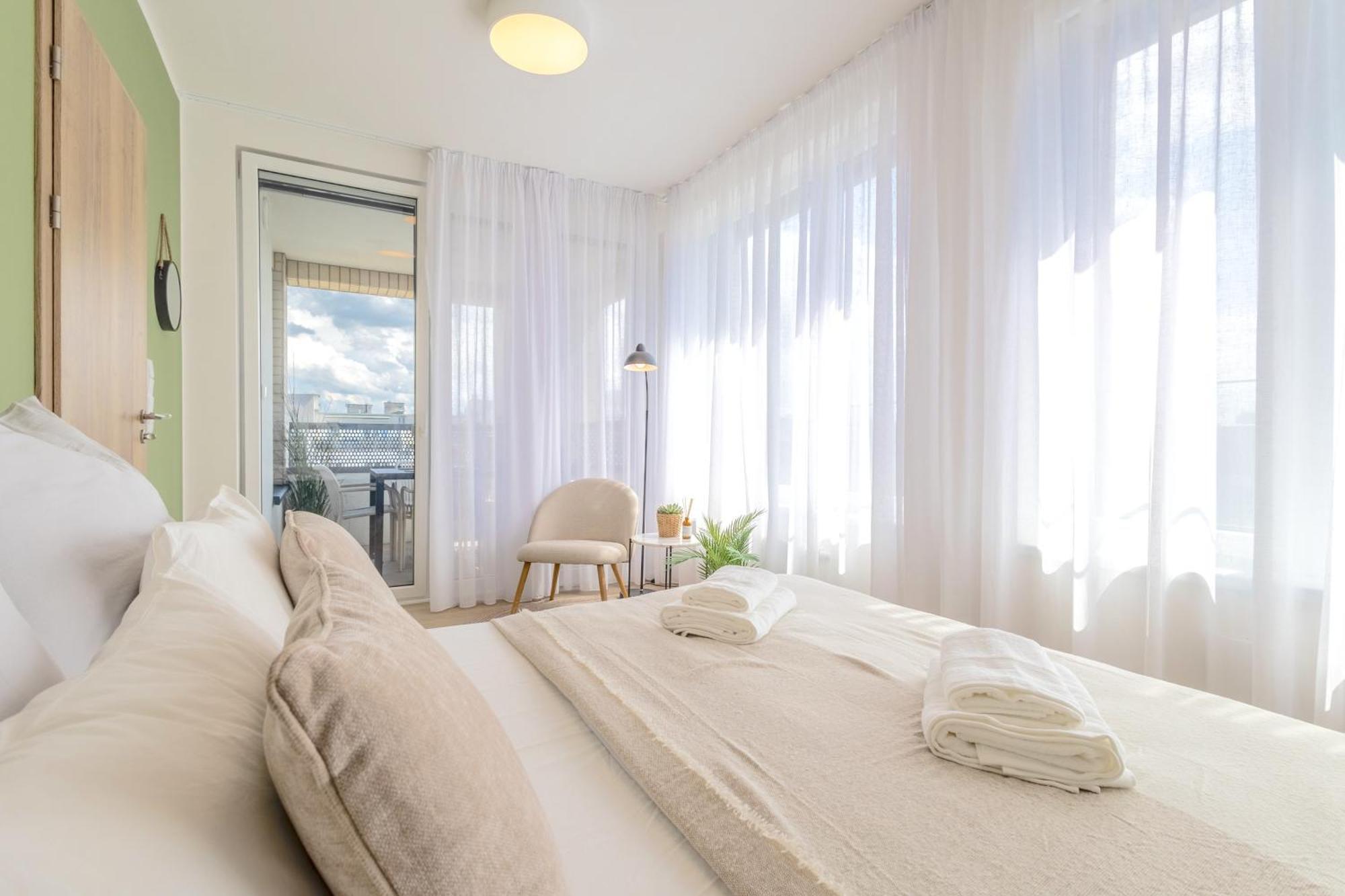 Bright 2Br - 8Th Floor, Balcony, Free Parking - By Gravity Prague Διαμέρισμα Εξωτερικό φωτογραφία