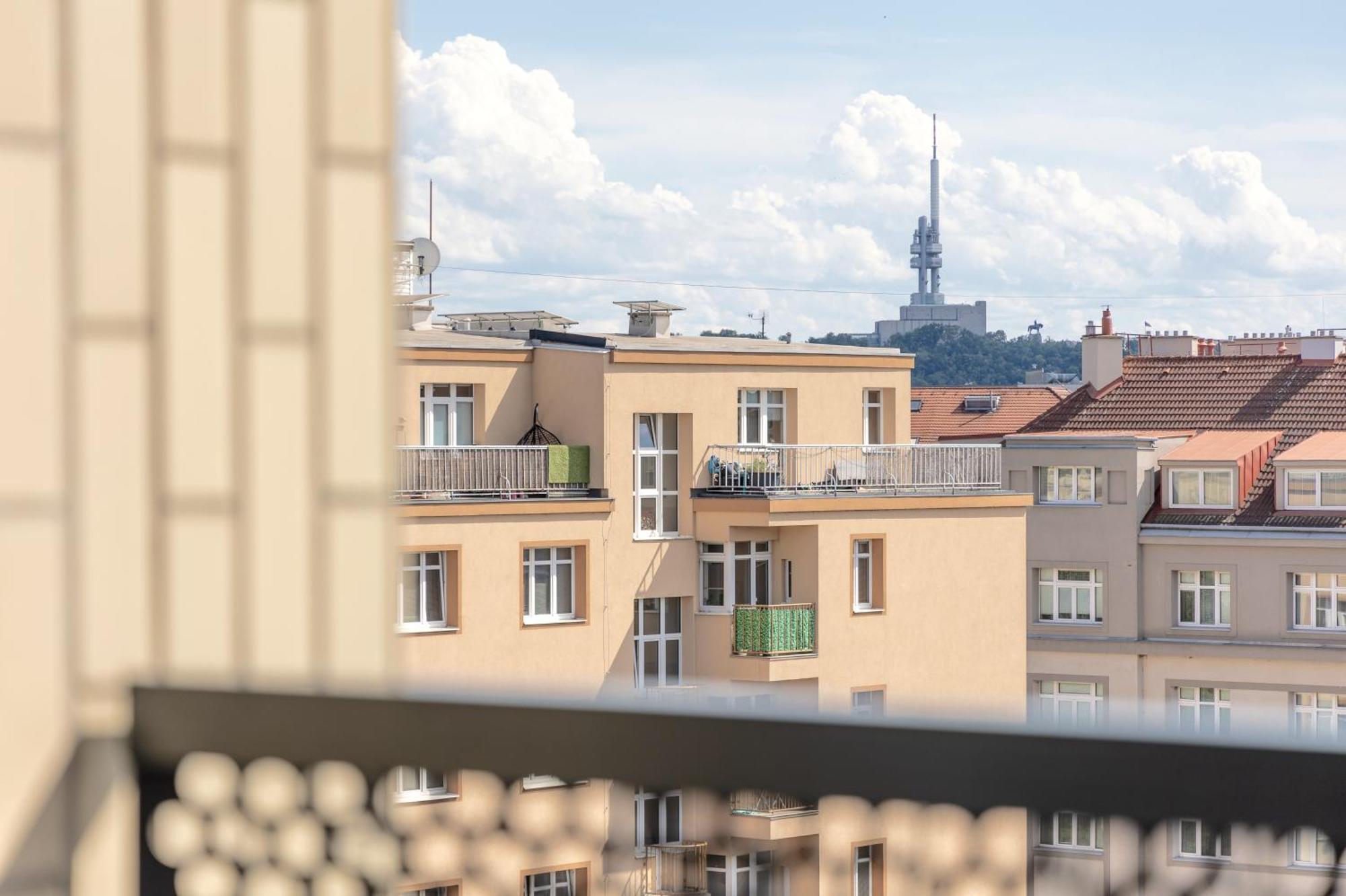 Bright 2Br - 8Th Floor, Balcony, Free Parking - By Gravity Prague Διαμέρισμα Εξωτερικό φωτογραφία